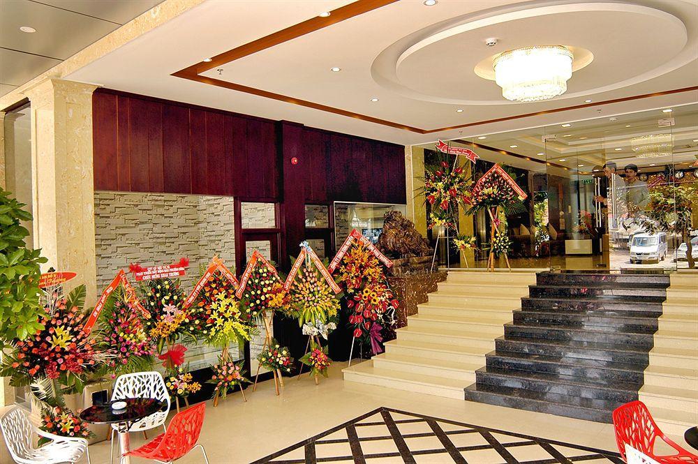 Nam Hung Hotel Nha Trang Buitenkant foto