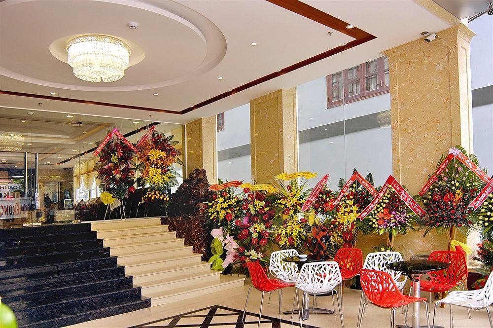 Nam Hung Hotel Nha Trang Buitenkant foto