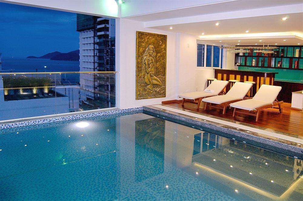 Nam Hung Hotel Nha Trang Buitenkant foto