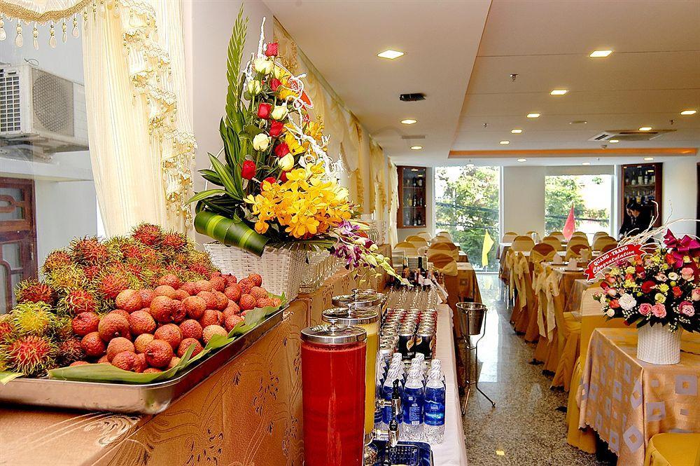 Nam Hung Hotel Nha Trang Buitenkant foto